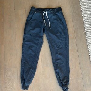 Figs Zamora jogger scrub pants size XS in DARK HARBOR